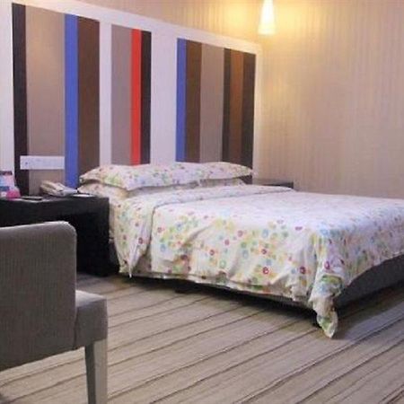 Gorgeous Fad Hotel เซินเจิ้น ห้อง รูปภาพ